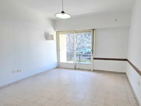 56 900, Piso 1