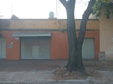 Local en Venta Via Púb.