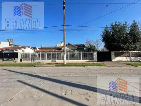 Venta casa en Merlo