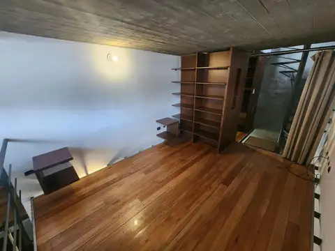 Depto Tipo Casa en Alquiler de 1 dormitorio