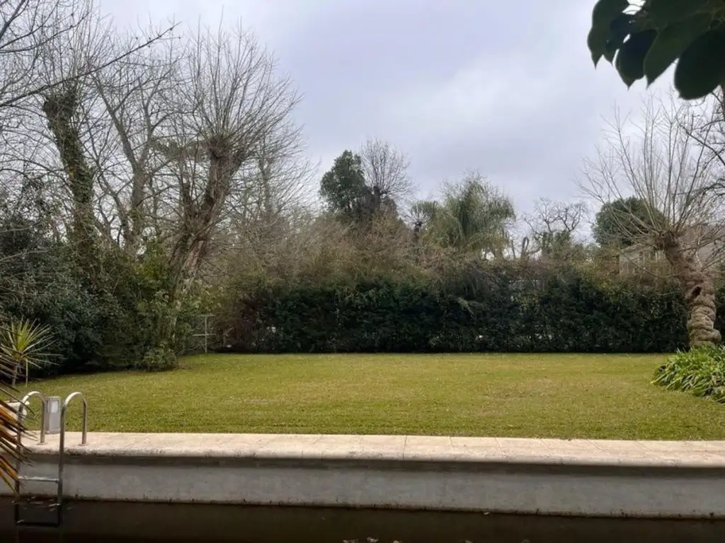 Terreno en Venta - USD 890.000