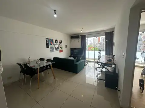 EXCLUSIVO DEPARTAMENTO DE DOS AMBIENTES CON DOBLE BALCON