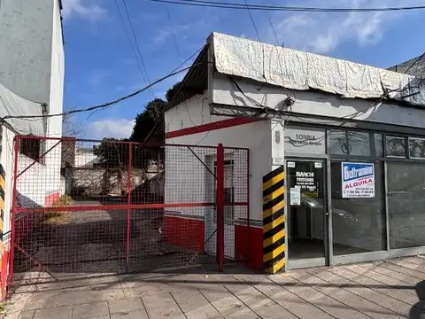 LOCAL COMERCIAL EN ALQUILER - MERLO CENTRO