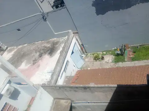 Lote propio con local y fondo de comercio