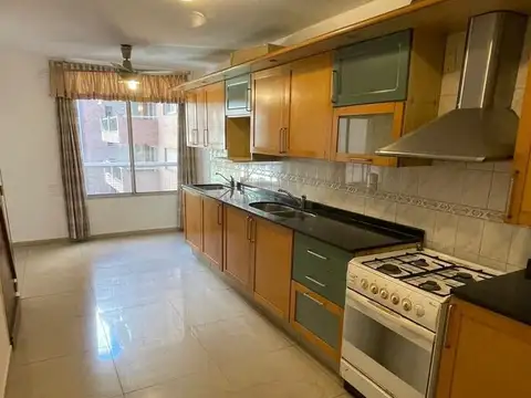 Departamento en venta de 3 dormitorios balcon terraza en Nueva Córdoba