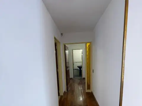 Departamento 5 ambientes con 2 baños