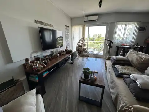 Departamento 2 ambientes con 2 baños