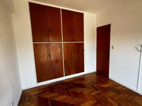 Departamento en Alquiler 50 años