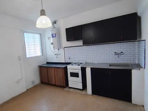 Depto Tipo Casa 4 ambientes con 1 baño