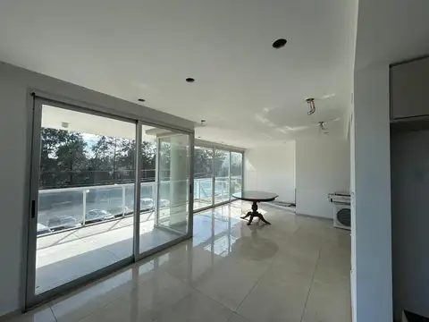 Departamento en Alquiler en Fisherton, USD 1.500