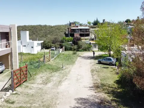 Calle Rene Favaloro 100