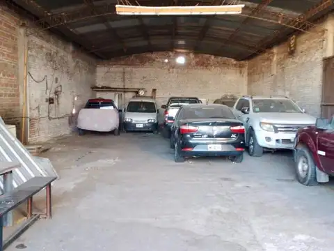 GALPÓN Y CASA EN ALQUILER