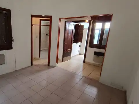 Depto Tipo Casa 2 ambientes con 1 baño