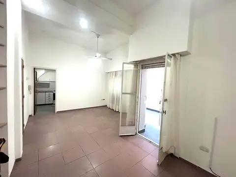 Depto Tipo Casa en Alquiler de 3 ambientes