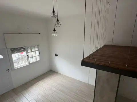 Depto Tipo Casa Monoambiente con 1 baño
