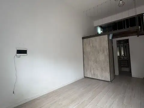 Depto Tipo Casa en Alquiler en Caseros, $ 420.000