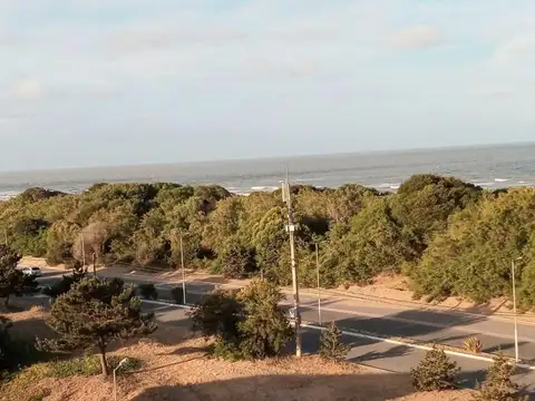 Av. Costanera 2100, Piso 5