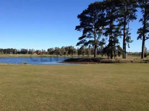 Terreno en Venta en Los Pinares Country Club, USD 36.000