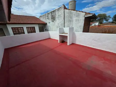 Depto Tipo Casa 3 ambientes con 1 baño