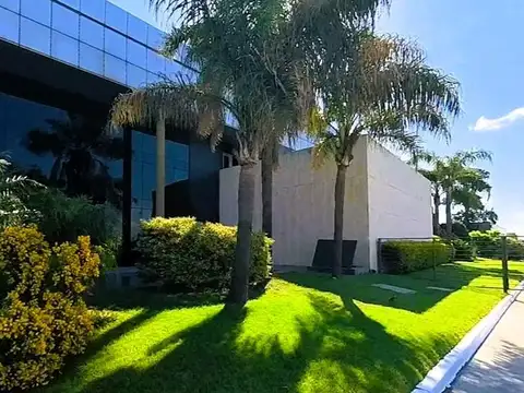 PANAMERICANA Y HENRY FORD - OFICINA CORPORATIVA - Area de Promoción El Triángulo