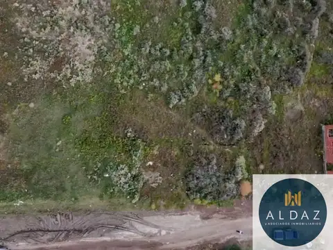 Terreno en Venta 15  mts Fondo
