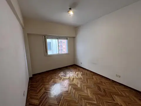 MALABIA AL 2200 -  IMPECABLE VISTA ABIERTA TODO SOL TODO EXTERNO