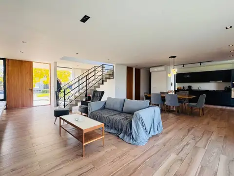 Casa en Venta 2 años