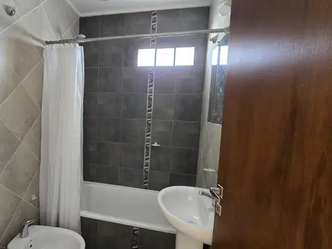 Departamento en Alquiler al Este