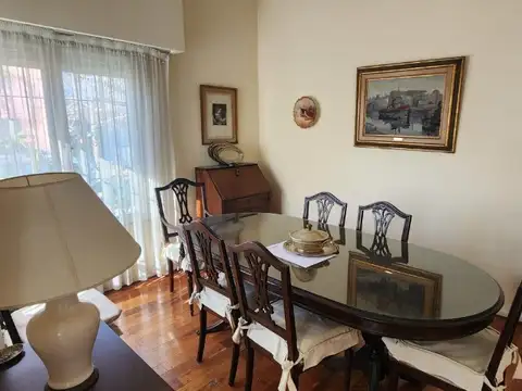 Casa en Venta en Vicente Lopez Vias / Maipu, USD 339.000