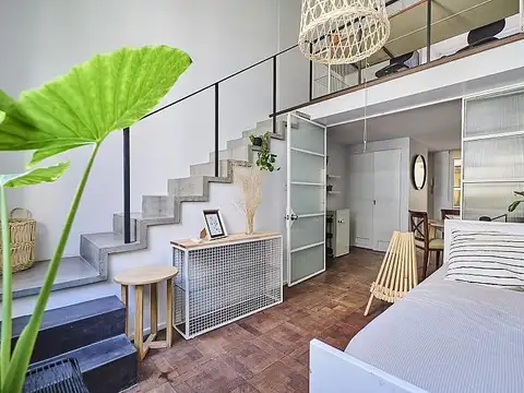 Duplex - Recoleta - Dos ambientes - Cuarto piso por escalera