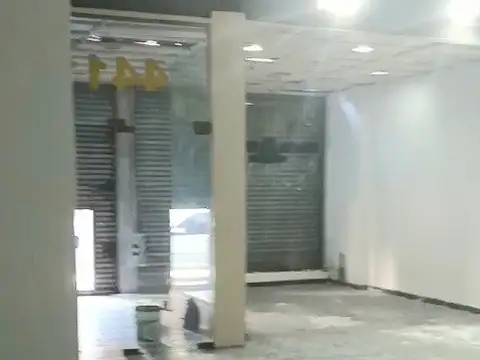 Local de 520 m en Inmejorable Ubicacion!