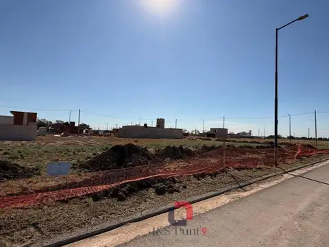 Lote en Cuestas de Manantiales