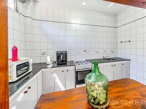 Casa 7 ambientes con 3 baños