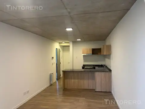 Departamento en Alquiler con 1 cochera