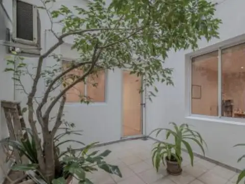 Bulnes 1900 3 amb c/Patios usd 185.000