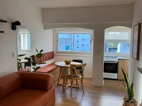 Venta Monoambiente muy Luminoso. Zona Shopping Los Gallegos