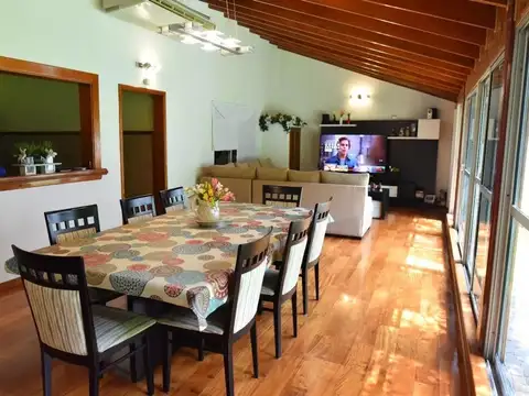 EXCELENTE PROPIEDAD EN LOMAS DEL MIRADOR