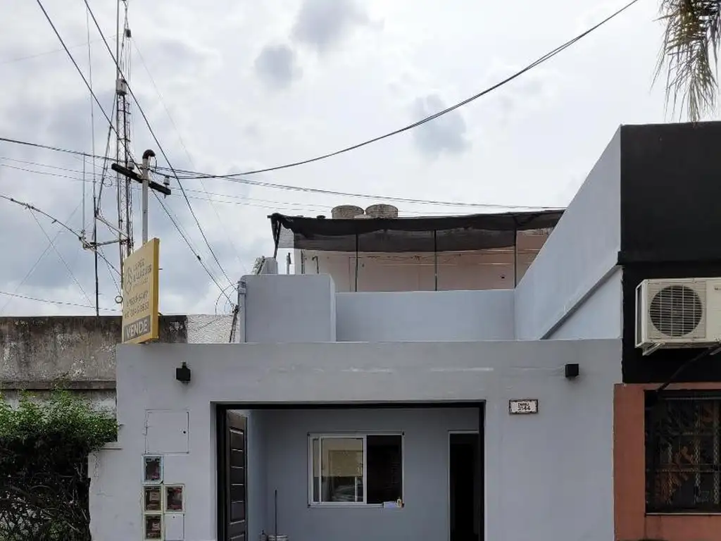 Ombu 3146 , Piso -