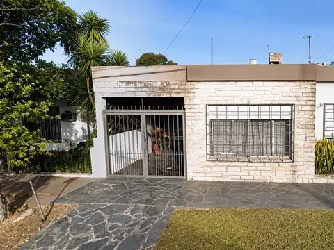 Casa PH 3 ambientes - Ituzaingó norte
