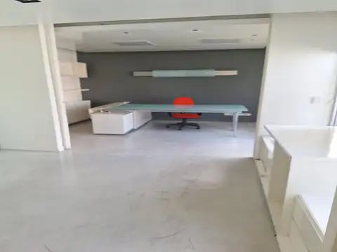 Oficina en Venta 40 años