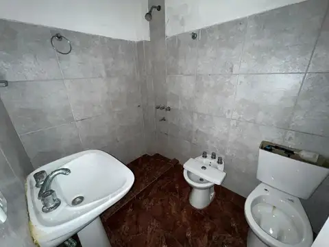 Depto Tipo Casa en Alquiler de 2 dormitorios