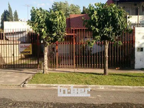 Casa - Venta - Argentina, BERAZATEGUI - CALLE 18 4459