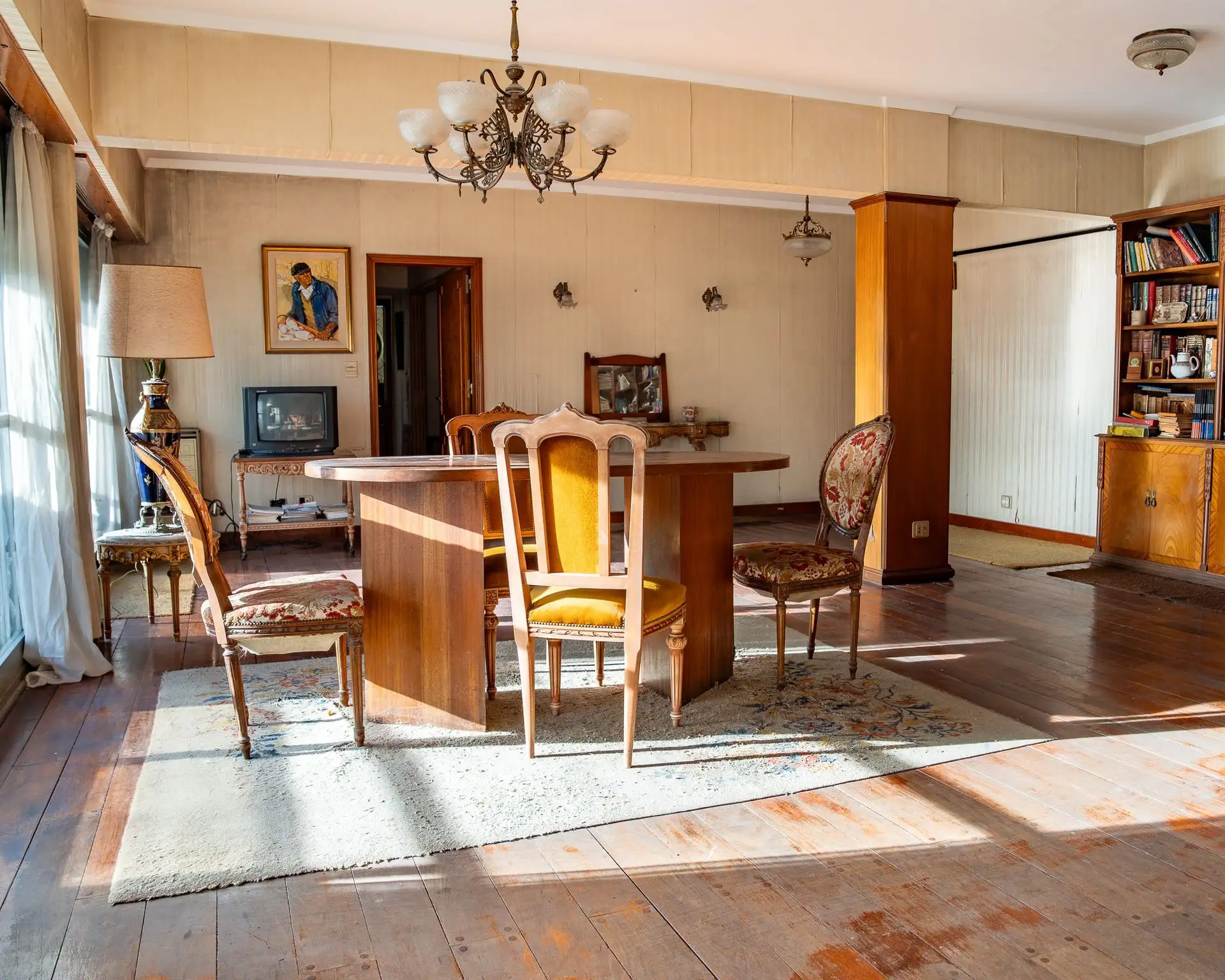 VENTA DEPARTAMENTO 4 AMBIENTES LA PERLA