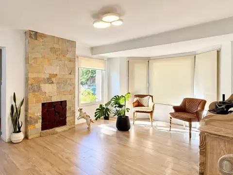 Casa 6 ambientes con 3 baños
