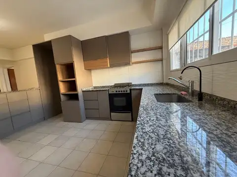 Depto Tipo Casa en Venta en Villa Devoto, USD 250.000