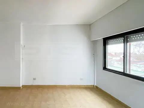 Departamento en Venta en Munro, USD 65.000