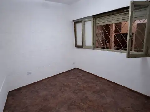 Bensuley 187 , Piso 0