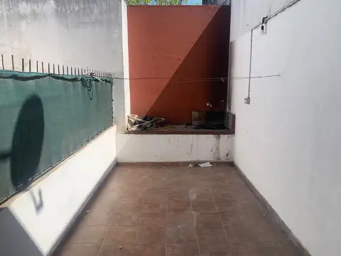 DEPARTAMENTO EN ALQUILER PB