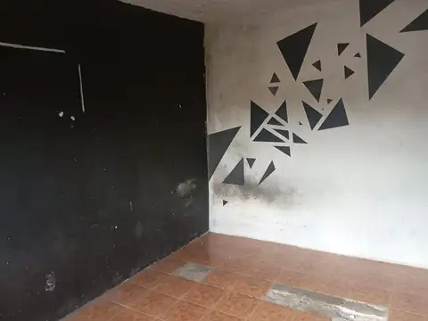 Venta de terreno con construcción  en Pando