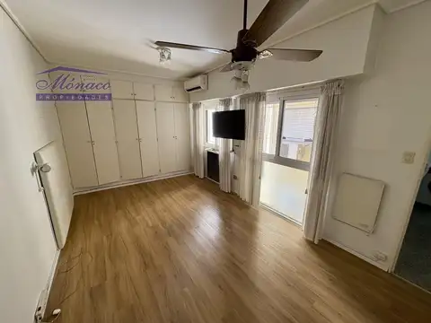 Departamento en Alquiler en Chacarita, $ 450.000